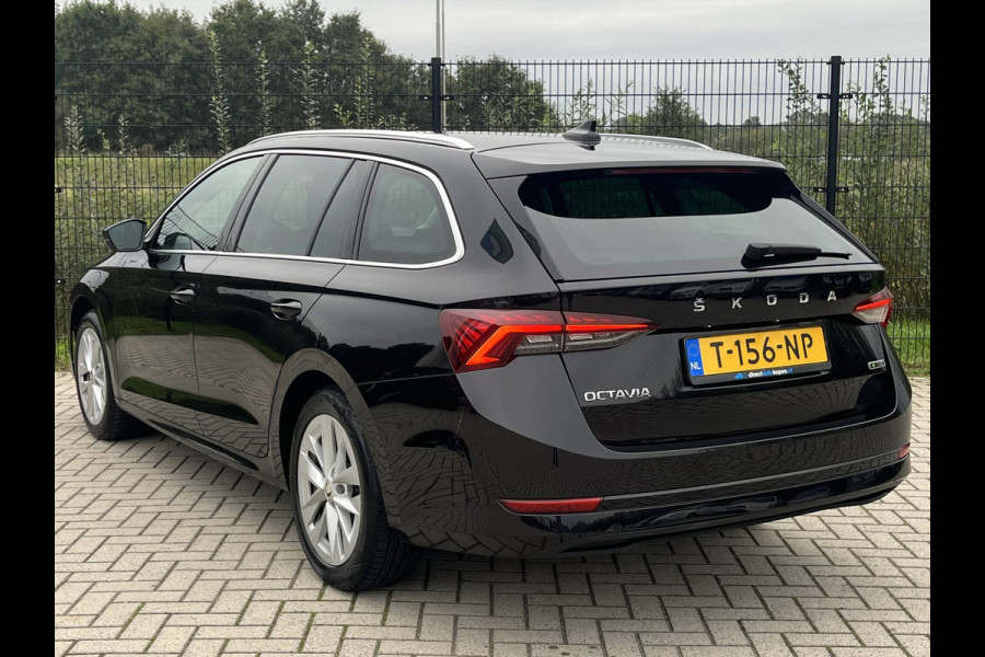 Škoda Octavia Combi 1.5 e-TSI Business Edition Plus | Carplay | Trekhaak | Stoel-/stuurverwarming