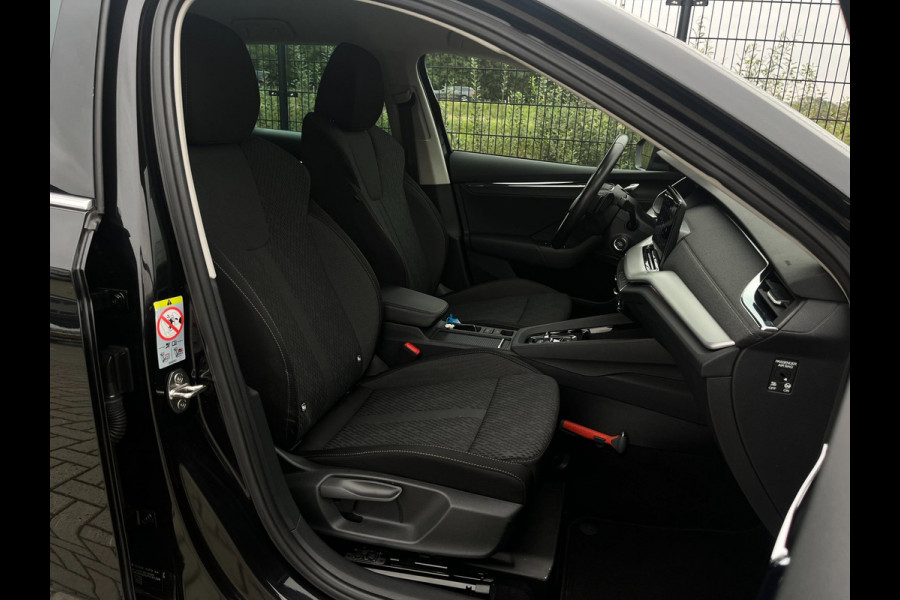 Škoda Octavia Combi 1.5 e-TSI Business Edition Plus | Carplay | Trekhaak | Stoel-/stuurverwarming