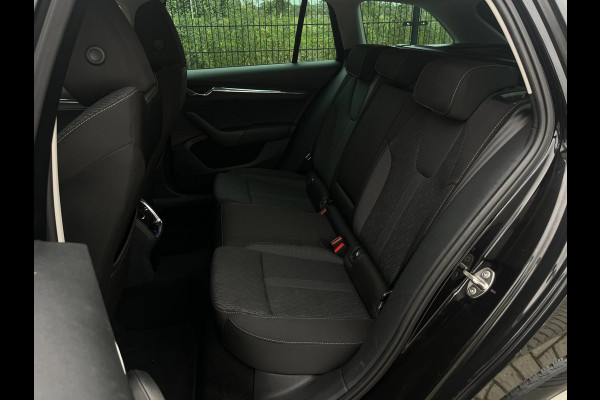 Škoda Octavia Combi 1.5 e-TSI Business Edition Plus | Carplay | Trekhaak | Stoel-/stuurverwarming