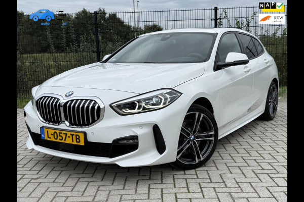 BMW 1-serie 116i High Executive M-Sport| PANO | Sport-/Schaalstoelen| M pakket | Carplay |