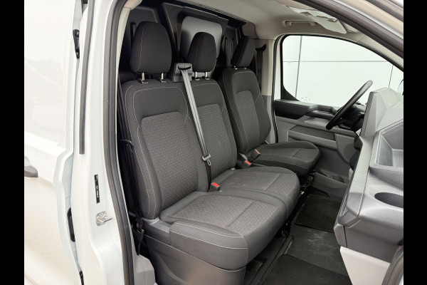 Ford Transit Custom 2.0 136PK L1 AWD LED Climate Control Cruise Control Carplay Camera 2,5t Trekgewicht