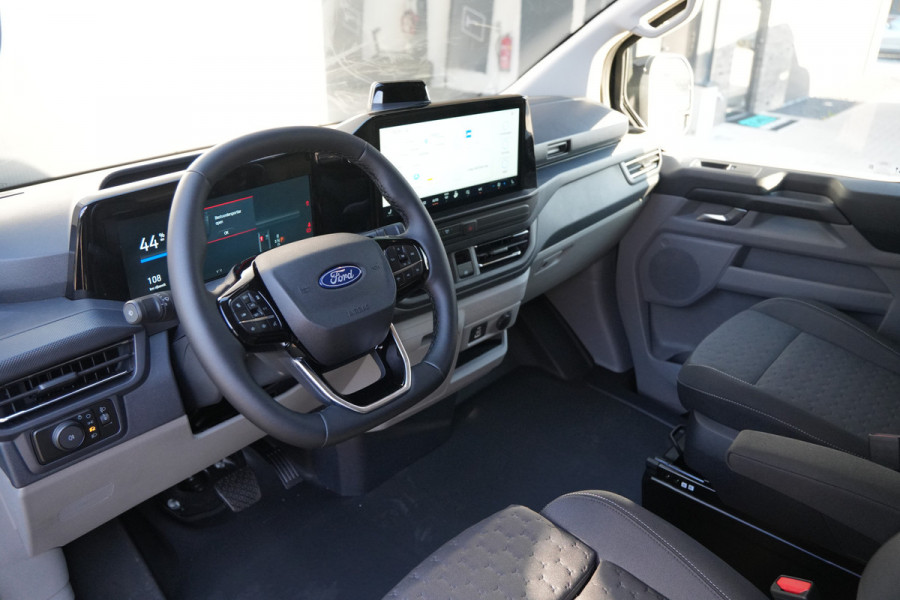Ford E-Transit Custom 340 L2H1 Limited 71 kWh 218pk - ACC - 360 camera - Navigatie - Stoelverwarming - AGR bestuurdersstoel - Blind Spot - Rijklaar