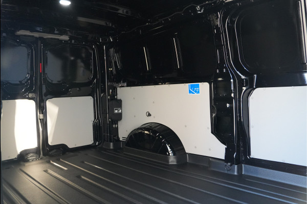 Ford E-Transit Custom 340 L2H1 Limited 71 kWh 218pk - ACC - 360 camera - Navigatie - Stoelverwarming - AGR bestuurdersstoel - Blind Spot - Rijklaar