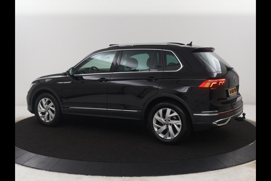 Volkswagen Tiguan 1.5 TSI Elegance | Trekhaak | Camera | Pano.Dak | LED | Adapt. Cruise | Stoel/Stuurwielverwarming | Massage stoelen|