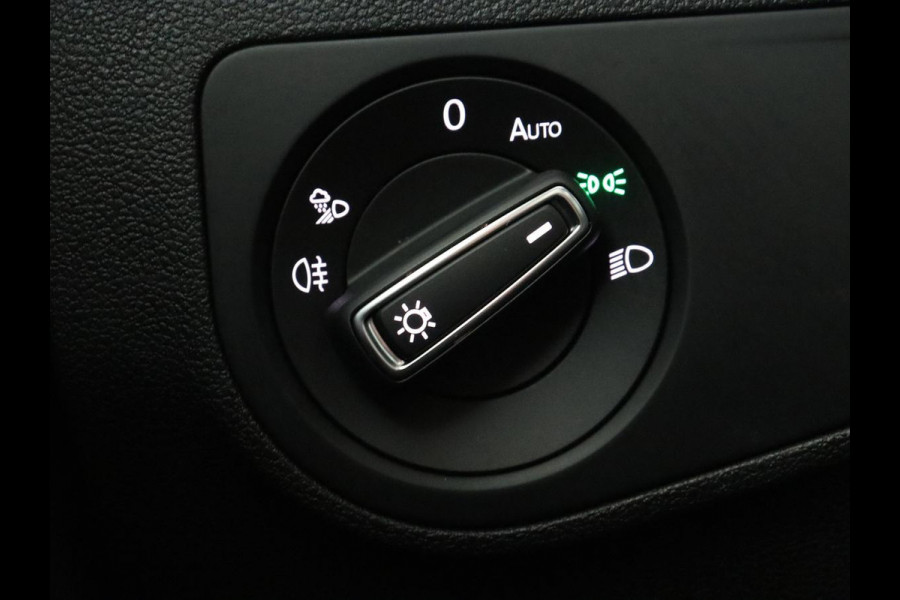 Volkswagen Tiguan 1.5 TSI Elegance | Trekhaak | Camera | Pano.Dak | LED | Adapt. Cruise | Stoel/Stuurwielverwarming | Massage stoelen|