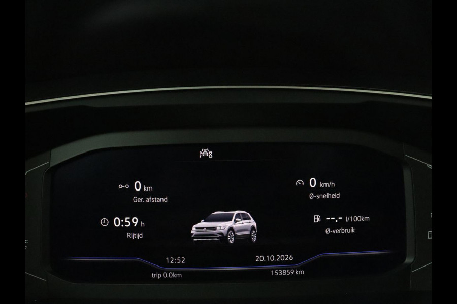 Volkswagen Tiguan 1.5 TSI Elegance | Trekhaak | Camera | Pano.Dak | LED | Adapt. Cruise | Stoel/Stuurwielverwarming | Massage stoelen|