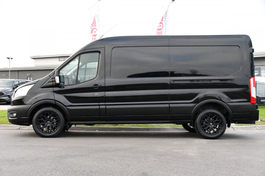 Ford Transit 350 2.0 TDCI L3H2 Black Edition Camera, Cruise, Caplay, Automaat, 130PK, Trekhaak, Multimedia, Sensoren, UNIEK!