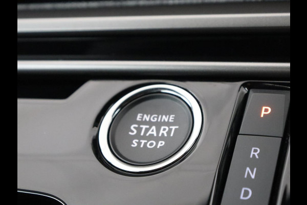 Peugeot E-3008 Allure Avantage 210 73 kWh | SOH % | Camera | Navigatie | LED | Apple Carplay |