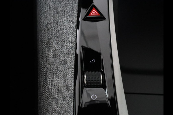 Peugeot E-3008 Allure Avantage 210 73 kWh | SOH % | Camera | Navigatie | LED | Apple Carplay |