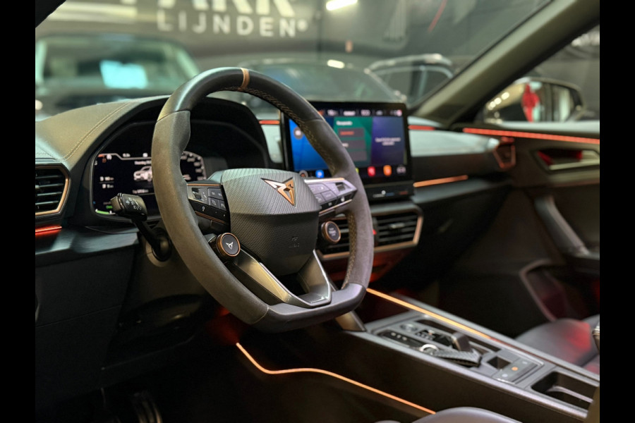 CUPRA Formentor 1.4 e-Hybrid VZ Performance Copper Edition|PANORAMADAK|360CAMERA|MEMORY|KEYLESS|CARPLAY|TREKHAAK|245PK|BOMVOL!