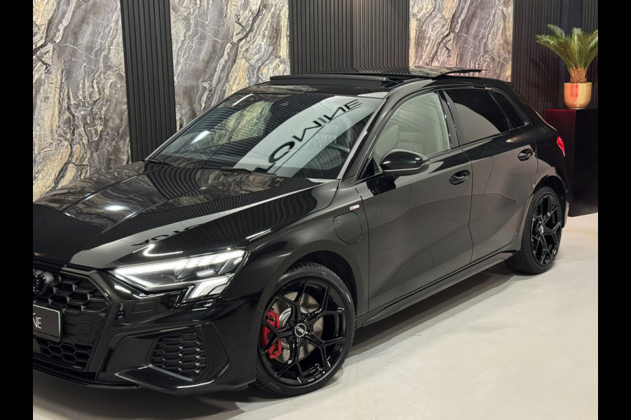 Audi A3 Sportback 45 TFSI e 3x S-line Competition|PANO|RS ZETELS|MATRIX||CAMERA|KEYLESS|