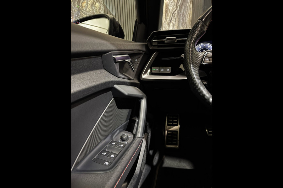 Audi A3 Sportback 45 TFSI e 3x S-line Competition|PANO|RS ZETELS|MATRIX||CAMERA|KEYLESS|