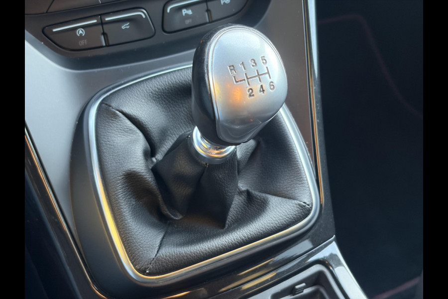 Ford Kuga 1.5 EcoBoost ST Line ✓2e Eigenaar✓Camera✓Carplay✓Navi✓Alcantara-Halfleder✓Clima✓Cruise✓6 Bak✓120pk✓18'' Lmv✓Keyless✓Pdc V+A✓Rijstrooksensor✓N.A.P✓Apk tot 03-2027