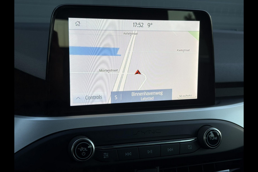 Ford Focus 1.0 EcoBoost Trend Edition Business ✓2e Eigenaar✓Carplay✓101pk✓Navi✓Clima✓Cruise✓Rijstrooksensor✓Pdc V+A✓6 Bak✓Lm velgen✓N.A.P✓Apk tot 08-2027