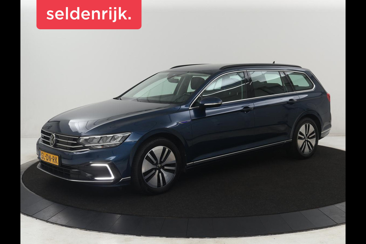Volkswagen Passat Variant 1.4 TSI PHEV GTE Business | SOH 92,8% | Adaptive Cruise | Stoelverwarming | Massage | Camera | LED | Carplay | Climate control