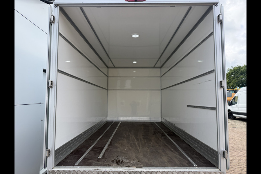 Maxus eDeliver 9 65kWh 204PK Elektrisch Bakwagen Airco ACC Carplay Camera Parkeersensoren Voor
