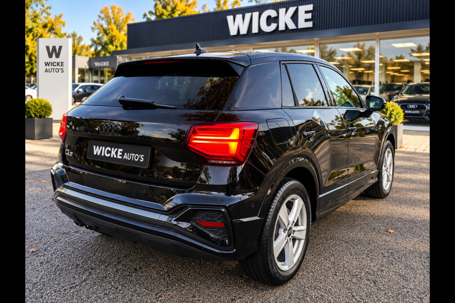 Audi Q2 35 TFSI 2X S Line 150PK Automaat Camera Leder Clima Led