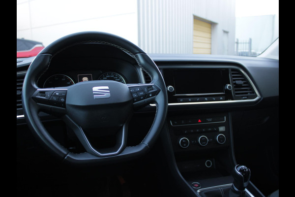 Seat Ateca 1.0 TSI Style Business Intense | APPLE CARPLAY / ANDROID AUTO | ACHTERUITRIJ CAMERA |