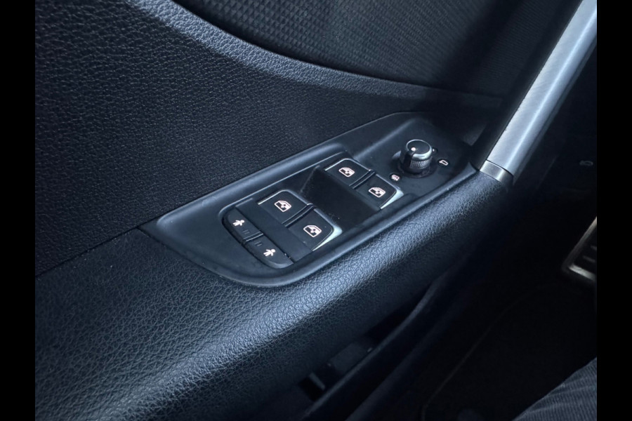 Audi Q2 35 TFSI 2X S Line 150PK Automaat Camera Leder Clima Led