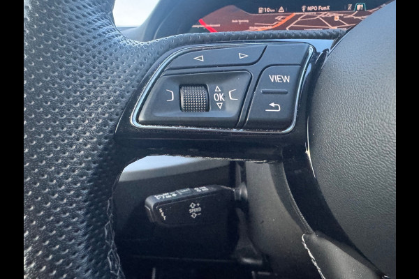 Audi Q2 35 TFSI 2X S Line 150PK Automaat Camera Leder Clima Led