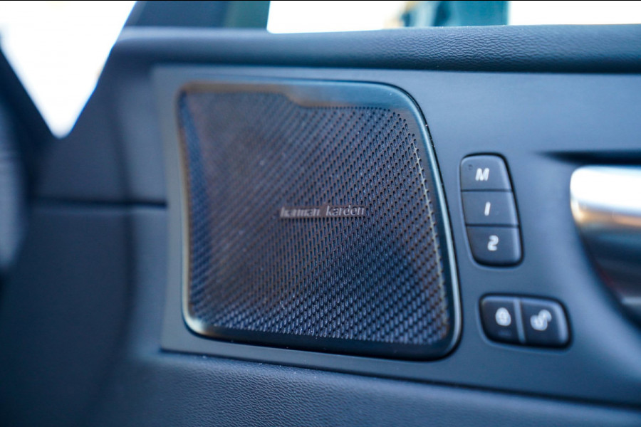 Volvo XC60 2.0 Recharge T8 AWD Mssage | Head Up Display | Stoelverkoeling | Stuurwielverwarming | Harman/Kardon | 360 Camera