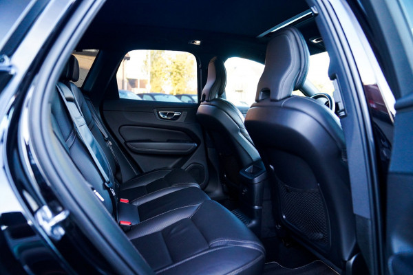 Volvo XC60 2.0 Recharge T8 AWD Mssage | Head Up Display | Stoelverkoeling | Stuurwielverwarming | Harman/Kardon | 360 Camera
