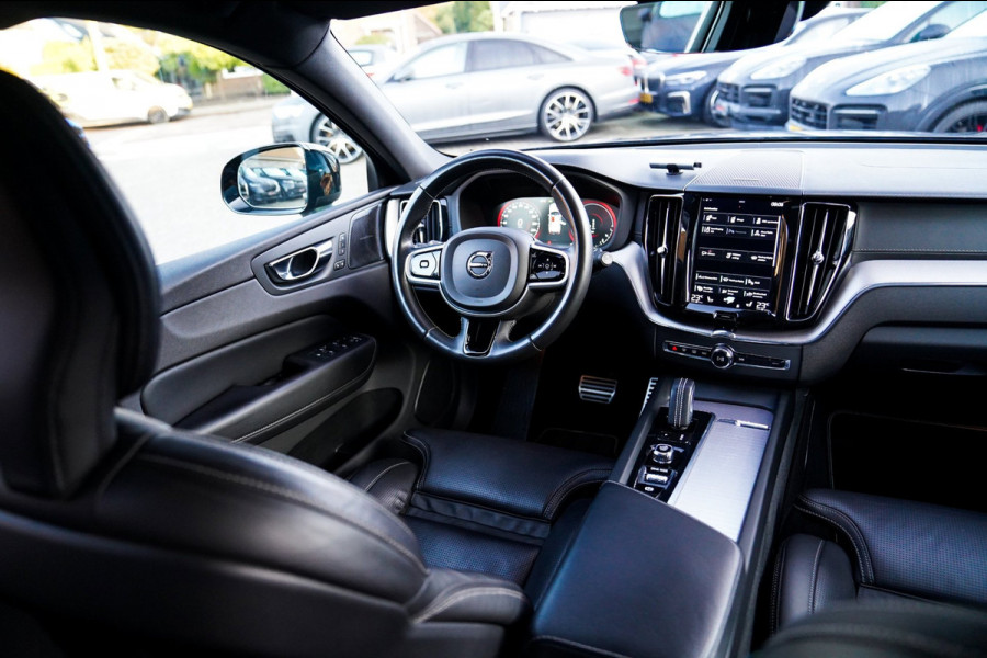 Volvo XC60 2.0 Recharge T8 AWD Mssage | Head Up Display | Stoelverkoeling | Stuurwielverwarming | Harman/Kardon | 360 Camera