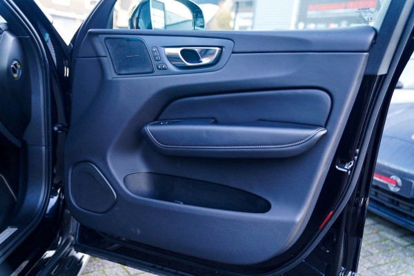 Volvo XC60 2.0 Recharge T8 AWD Mssage | Head Up Display | Stoelverkoeling | Stuurwielverwarming | Harman/Kardon | 360 Camera