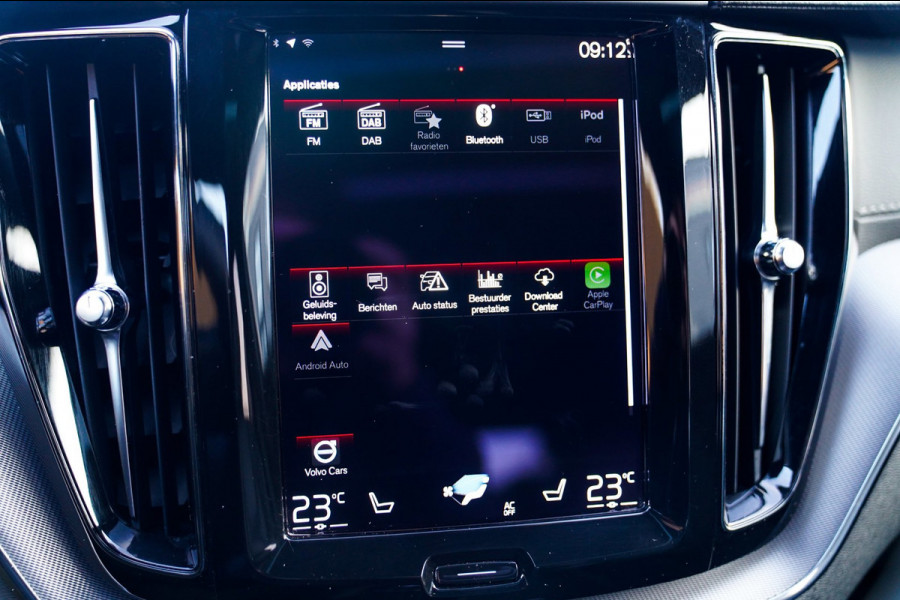 Volvo XC60 2.0 Recharge T8 AWD Mssage | Head Up Display | Stoelverkoeling | Stuurwielverwarming | Harman/Kardon | 360 Camera
