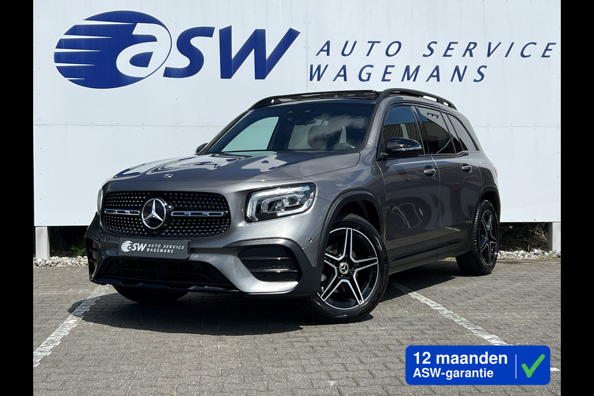 Mercedes-Benz Glb 200 AMG-Line | Trekhaak | Pano | Night Pakket | Widescreen | Sfeerverlichting