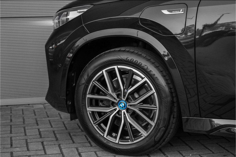 BMW X1 xDrive25e M-Sport Adaptief LED Keyless 99% SOH Stoelverw