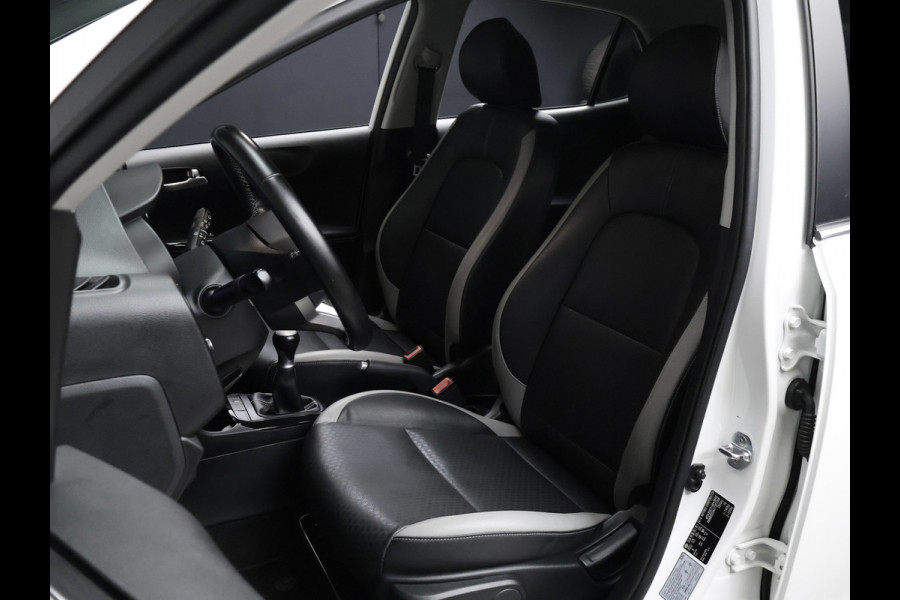 Kia Picanto 1.0 CVVT Design Edition Sport (APPLE CARPLAY,NAVI,CAMERA,CLIMATE,CRUISE,LEDER,LED,GETINT,SPORTSTOELEN,LM VELGEN)