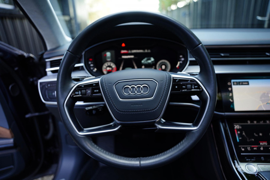 Audi A8 55 TFSI quattro Pro Line Plus / Vierwielbesturing / Panoramadak / B&O