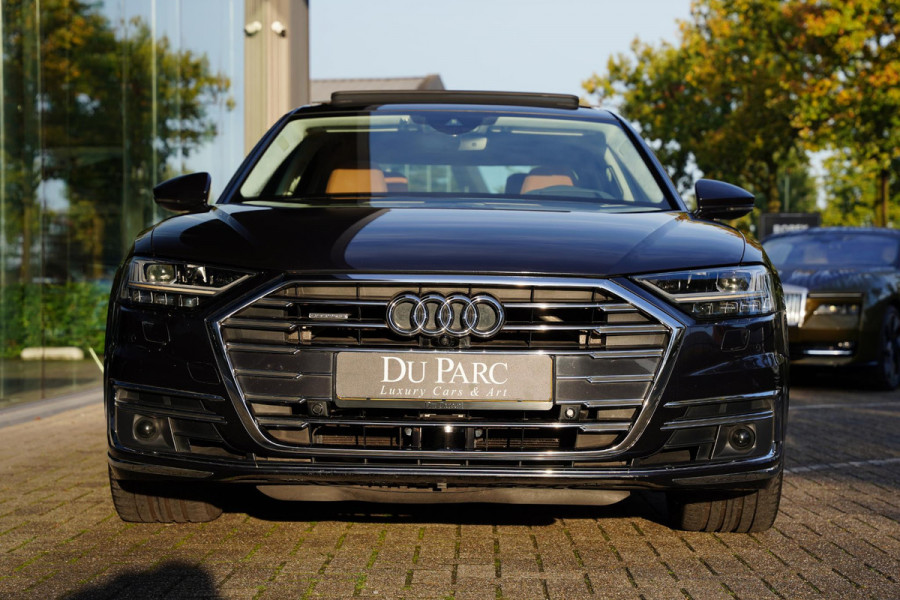 Audi A8 55 TFSI quattro Pro Line Plus / Vierwielbesturing / Panoramadak / B&O