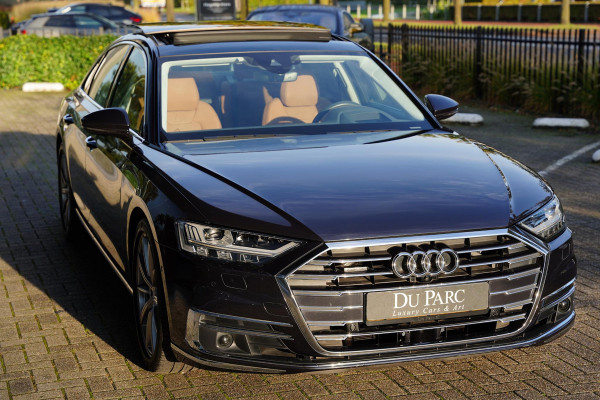 Audi A8 55 TFSI quattro Pro Line Plus / Vierwielbesturing / Panoramadak / B&O