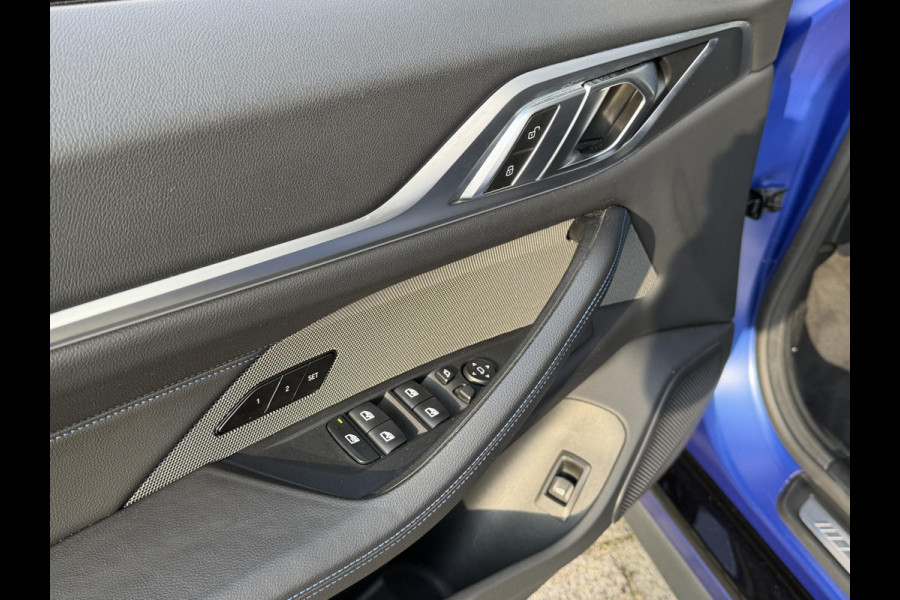 BMW i4 M50 High Executive 84 kWh 19"/SOH 99%/Lederen M-stoelen + memory/Harman Kardon/Keyless/Camera/Adaptief M onderstel/Stoelverwarming