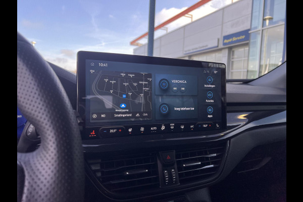Ford FOCUS Wagon 1.0 EcoBoost Hybrid ST Line | Elektrisch uitklapbare trekhaak | 1000kg trekgewicht | Lederen bekleding | Adaptieve Cruise Control | Winter Pack |