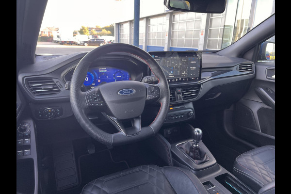 Ford FOCUS Wagon 1.0 EcoBoost Hybrid ST Line | Elektrisch uitklapbare trekhaak | 1000kg trekgewicht | Lederen bekleding | Adaptieve Cruise Control | Winter Pack |
