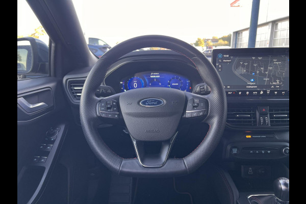 Ford FOCUS Wagon 1.0 EcoBoost Hybrid ST Line | Elektrisch uitklapbare trekhaak | 1000kg trekgewicht | Lederen bekleding | Adaptieve Cruise Control | Winter Pack |