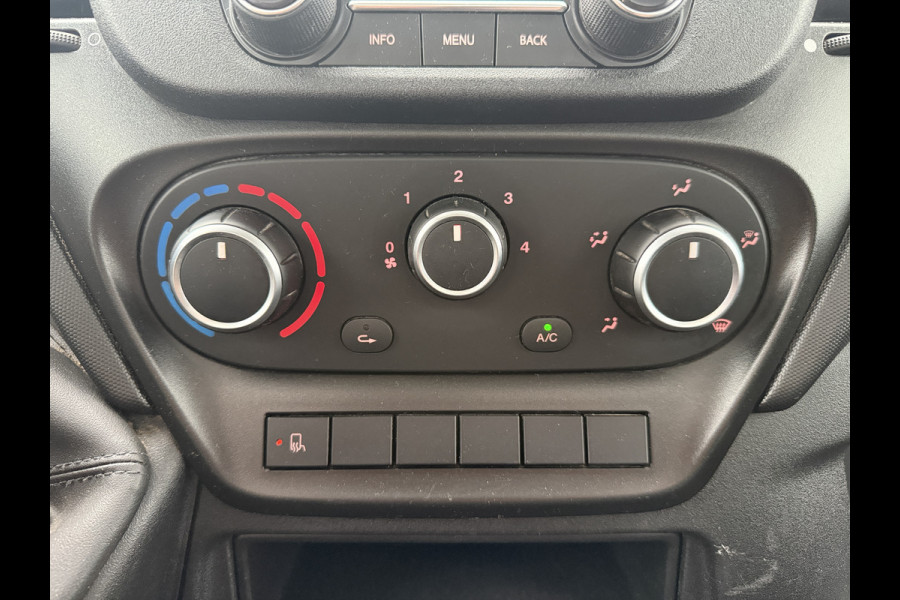 Iveco Daily 35C16 3.0 Kipper Dubbellucht L4 Airco Cruise Control 3.5T Trekhaak Lederen bekleding Benne Tipper