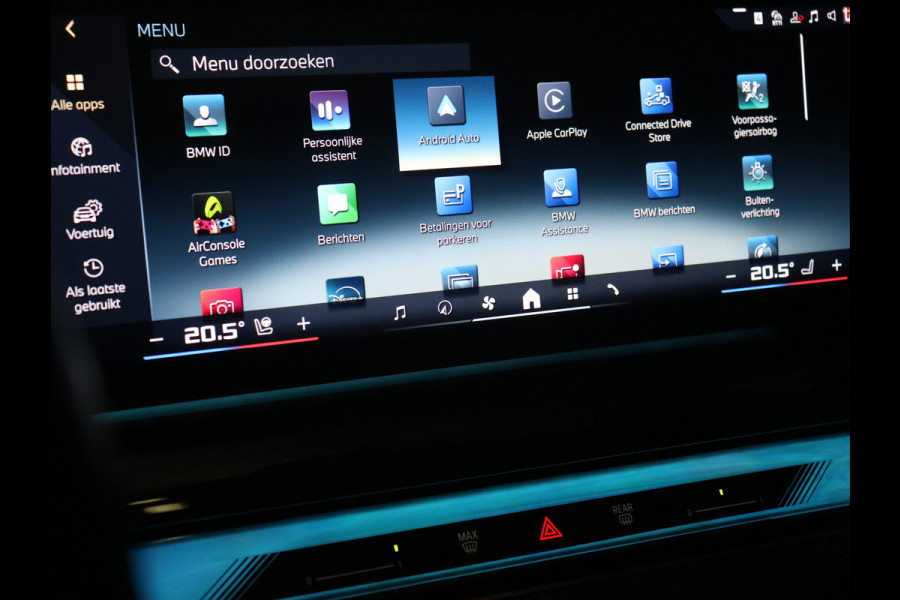 BMW i5 M60 xDrive 84 kWh M Sport Pro [PANORAMADAK, CARBON EXTERIEURPAKKET, M SPORT PAKKET, TREKHAAK, APPLE CARPLAY, ANDROID, BOWERS & WILKINS, CRUISE CONTROL, SFEERVERLICHTING, 360 CAMERA V+A, STOELVERWARMING, STUURVERWARMING, S