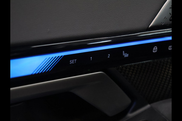 BMW i5 M60 xDrive 84 kWh M Sport Pro [PANORAMADAK, CARBON EXTERIEURPAKKET, M SPORT PAKKET, TREKHAAK, APPLE CARPLAY, ANDROID, BOWERS & WILKINS, CRUISE CONTROL, SFEERVERLICHTING, 360 CAMERA V+A, STOELVERWARMING, STUURVERWARMING, S