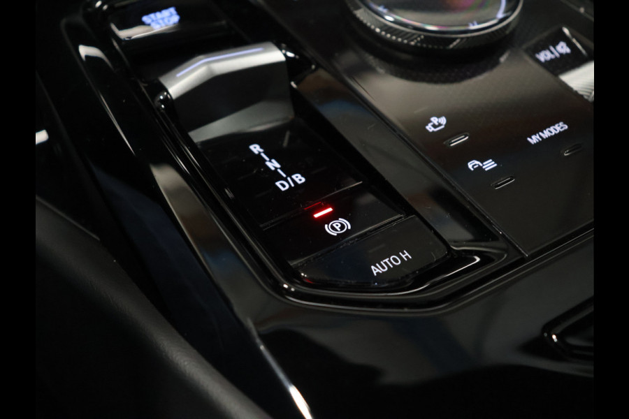 BMW i5 M60 xDrive 84 kWh M Sport Pro [PANORAMADAK, CARBON EXTERIEURPAKKET, M SPORT PAKKET, TREKHAAK, APPLE CARPLAY, ANDROID, BOWERS & WILKINS, CRUISE CONTROL, SFEERVERLICHTING, 360 CAMERA V+A, STOELVERWARMING, STUURVERWARMING, S