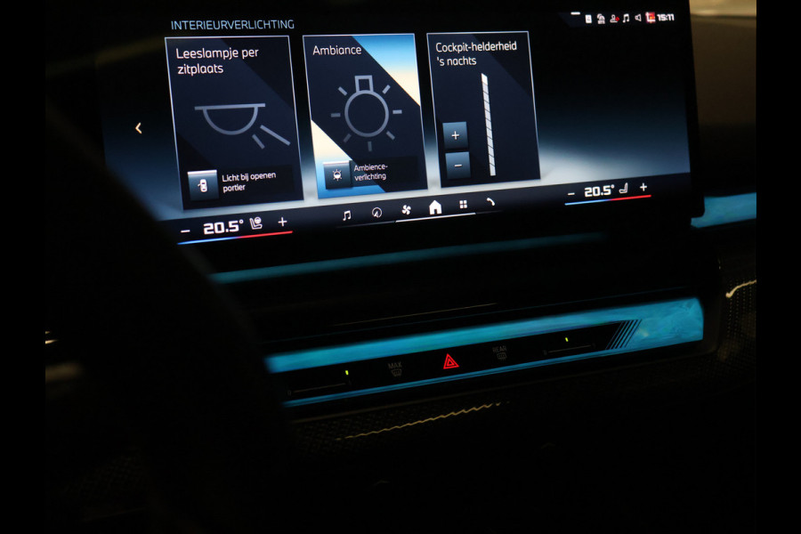 BMW i5 M60 xDrive 84 kWh M Sport Pro [PANORAMADAK, CARBON EXTERIEURPAKKET, M SPORT PAKKET, TREKHAAK, APPLE CARPLAY, ANDROID, BOWERS & WILKINS, CRUISE CONTROL, SFEERVERLICHTING, 360 CAMERA V+A, STOELVERWARMING, STUURVERWARMING, S
