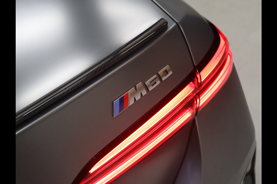 BMW i5 M60 xDrive 84 kWh M Sport Pro [PANORAMADAK, CARBON EXTERIEURPAKKET, M SPORT PAKKET, TREKHAAK, APPLE CARPLAY, ANDROID, BOWERS & WILKINS, CRUISE CONTROL, SFEERVERLICHTING, 360 CAMERA V+A, STOELVERWARMING, STUURVERWARMING, S
