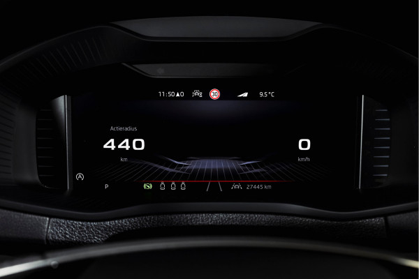 Škoda Karoq 1.5 TSI ACT Sportline Business 150 PK | S/K-Panodak | Dig. Cockpit | Adapt. Cruise | Stoel-+Stuurverw. | PDC | Camera | NAV + App. Connect | ECC | Afn. Trekhaak | LM 19" |