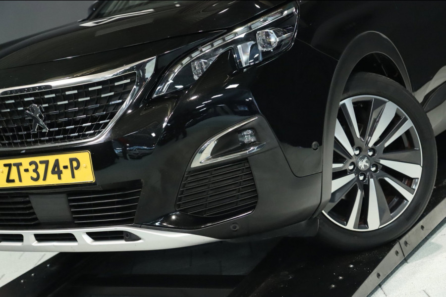 Peugeot 5008 1.2 PureTech Blue GT-Line / PANO / KEYLESS / CAMERA / FOCAL / CARPLAY