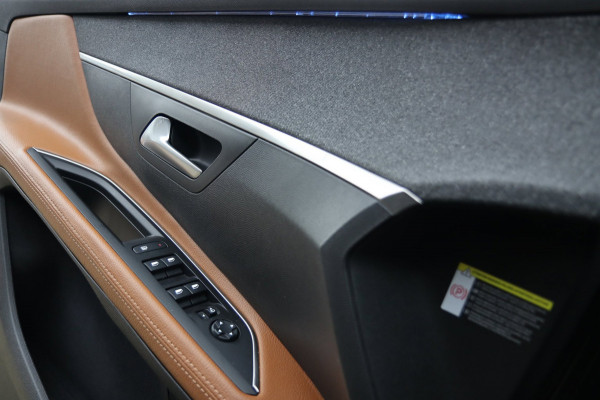 Peugeot 5008 1.2 PureTech Blue GT-Line / PANO / KEYLESS / CAMERA / FOCAL / CARPLAY