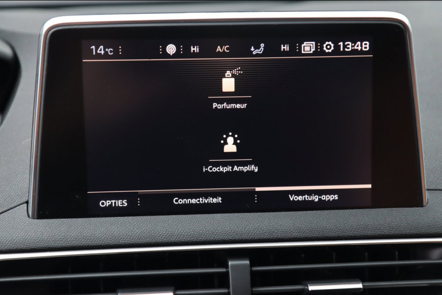 Peugeot 5008 1.2 PureTech Blue GT-Line / PANO / KEYLESS / CAMERA / FOCAL / CARPLAY