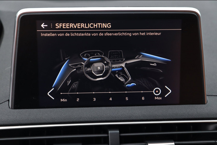 Peugeot 5008 1.2 PureTech Blue GT-Line / PANO / KEYLESS / CAMERA / FOCAL / CARPLAY